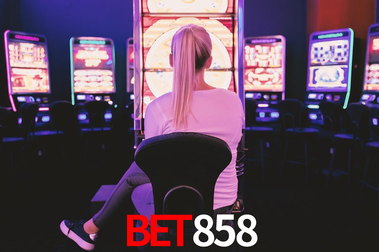 Slot Games bet858